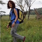 Veterinaria y doctora en Biología con más de 15 años de experiencia en docencia presencial y on line